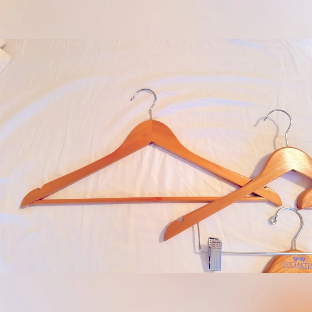 Set of 4 Vintage Wooden Suit Hangers - Light Wood